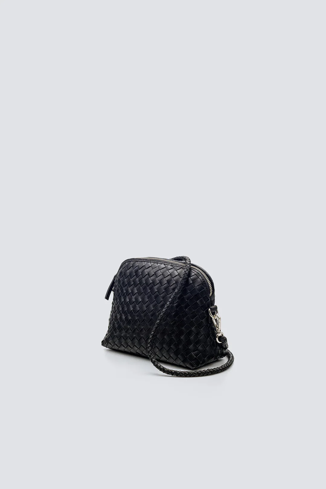 Chunky Fellini Pochette in Black, from Dragon Diffusion - Image 6