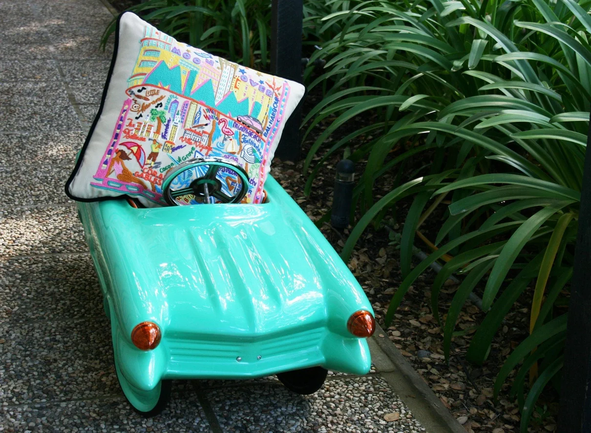 Miami Hand-Embroidered Pillow - Image 4