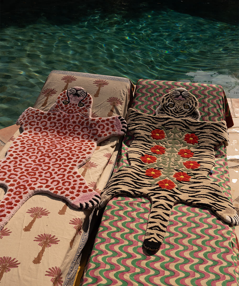 Pinky Leopard Rug - Image 11